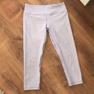 Buff bunny Capri leggings